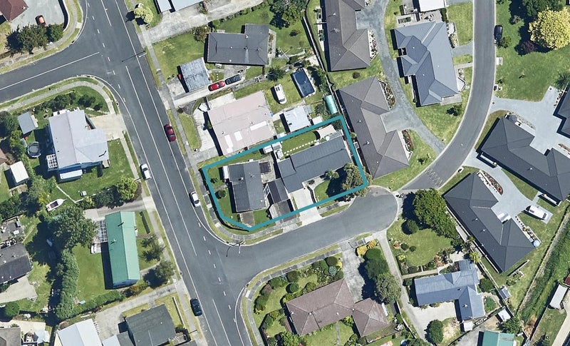 1 Tyndall Grove, Matua, Tauranga - Carousel 1