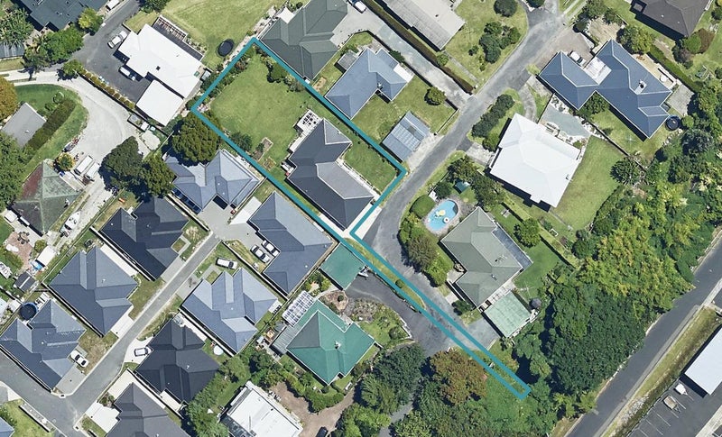 14 Montgomery Road, Judea, Tauranga - Carousel 1
