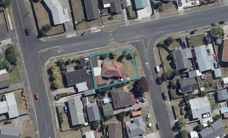 23 Jasmine Avenue, Dinsdale, Hamilton - Carousel 1