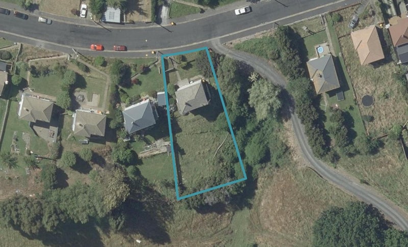 92 Panmure Avenue, Calton Hill, Dunedin - Carousel 1