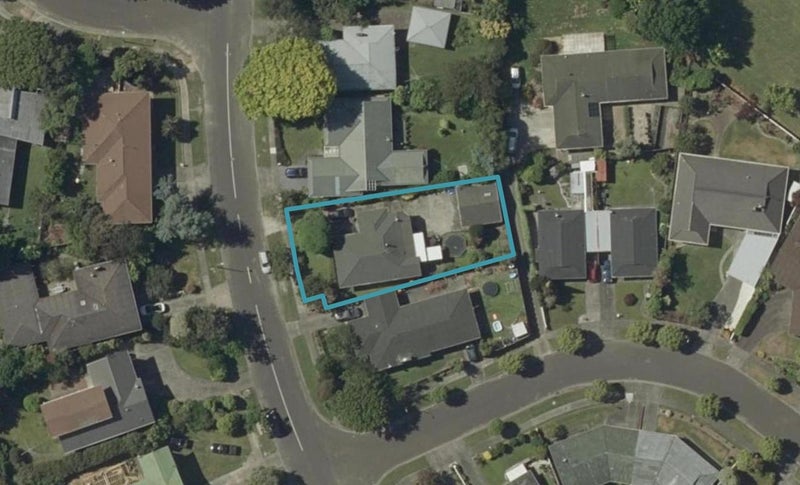 67 Wikiriwhi Crescent, Awapuni, Palmerston North - Carousel 1