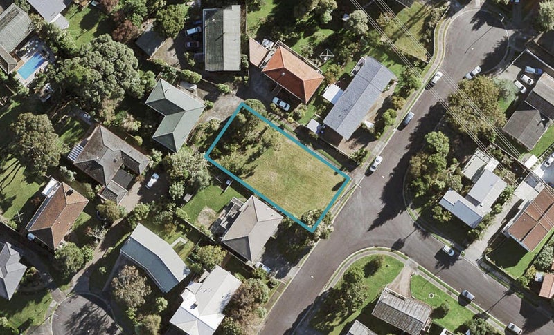 38 Katavich Place, Mount Roskill, Auckland - Carousel 1