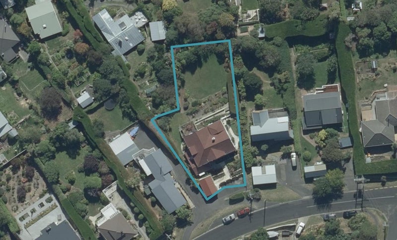 49 Marion Street, Macandrew Bay, Dunedin - Carousel 1