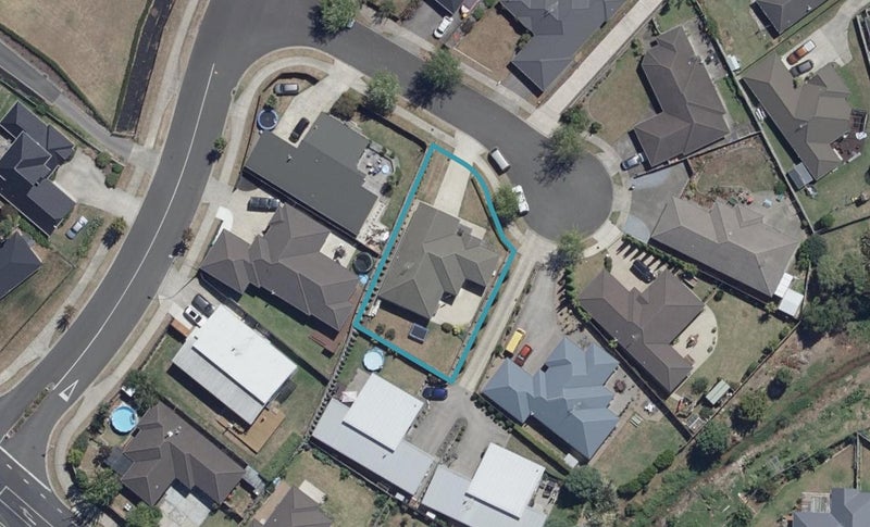 4 Elenora Close, Grandview Heights, Hamilton - Carousel 1