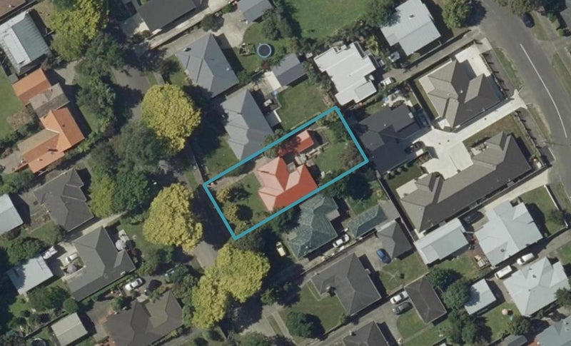 70 Keeling Street, West End, Palmerston North - Carousel 1