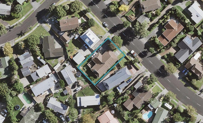 162 Carnoustie Drive, Wattle Downs, Auckland - Carousel 1