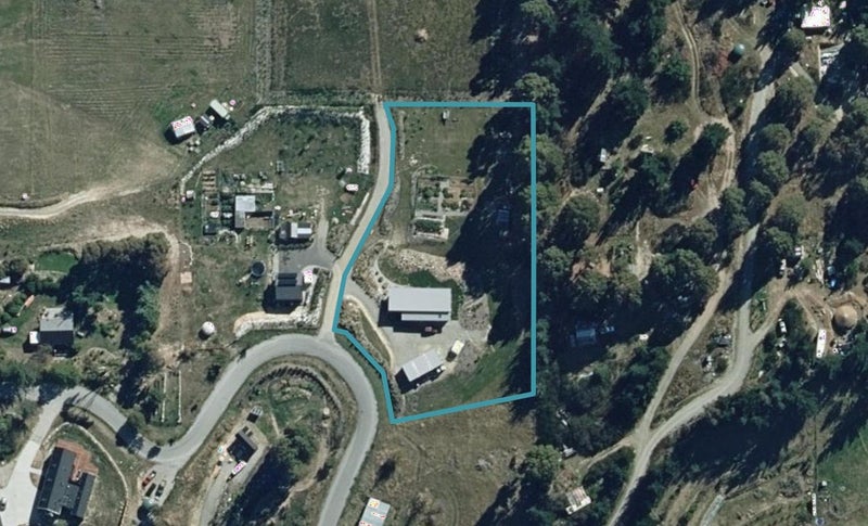4 Maude View Road, Wanaka - Carousel 1