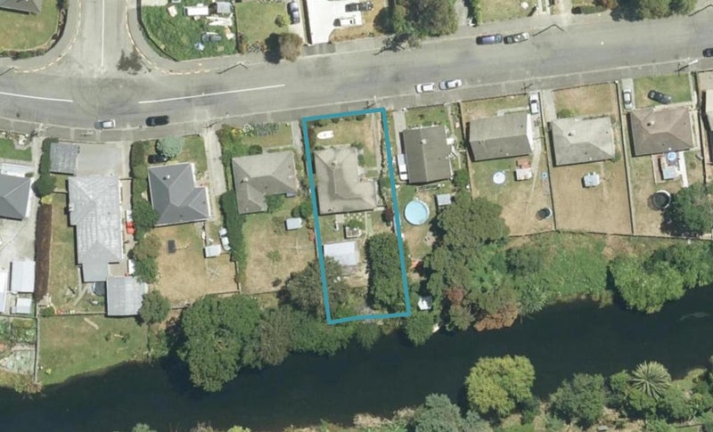 51 Elizabeth Street, Riversdale, Blenheim - Carousel 1