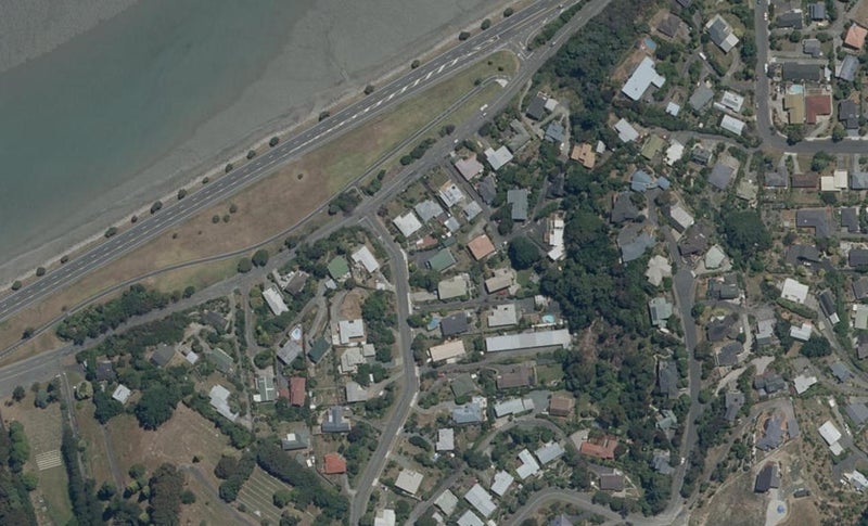1 Brooklands Road, Atawhai, Nelson - Carousel 1