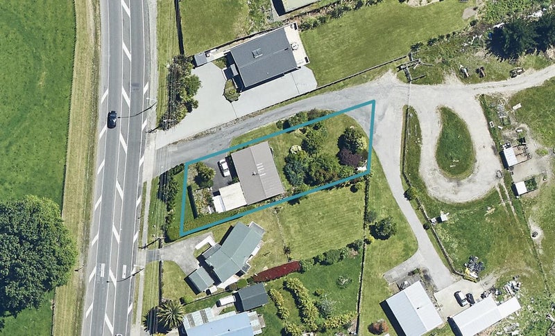 524 Ngongotaha Road, Fairy Springs, Rotorua - Carousel 1