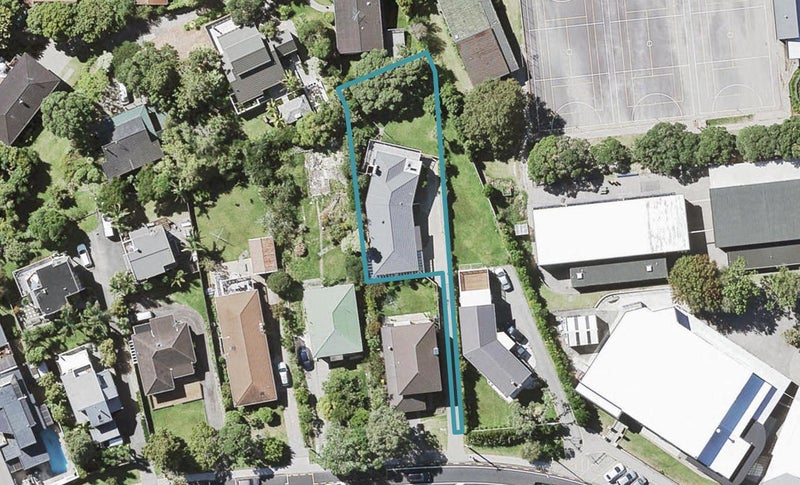 53 Sunrise Avenue, Murrays Bay, Auckland - Carousel 1
