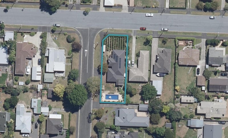20 East Street, Claudelands, Hamilton - Carousel 1