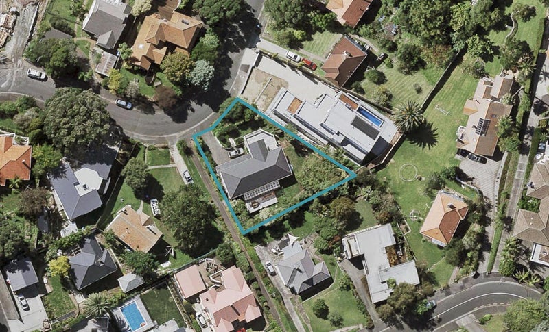 11 Apihai Street, Orakei, Auckland - Carousel 1