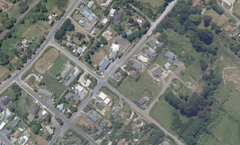 2 Kilgour Street, Waihola - Carousel 1
