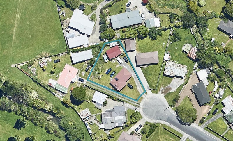 9 Firth Place, Hillcrest, Rotorua - Carousel 1