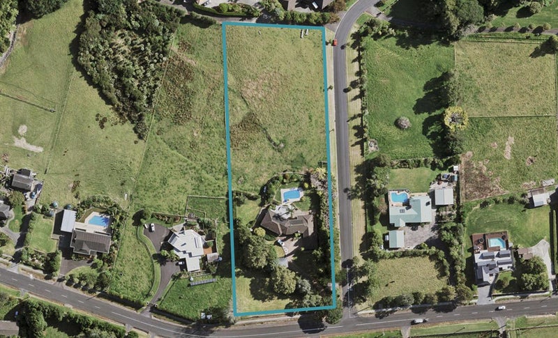 360 Redoubt Road, Totara Park, Auckland - Carousel 1