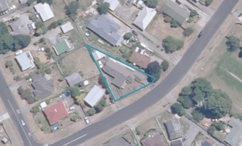 135 Elizabeth Street, Tauhara, Taupo - Carousel 1