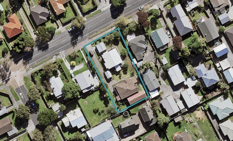 32 Avondale Road, Avondale, Auckland - Carousel 1