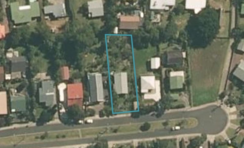 50 Hammond Avenue, Hatfields Beach, Orewa - Carousel 1