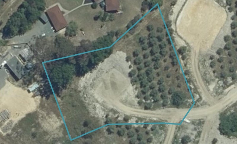 127D Ridgeview Road, Redwood Valley - Carousel 1