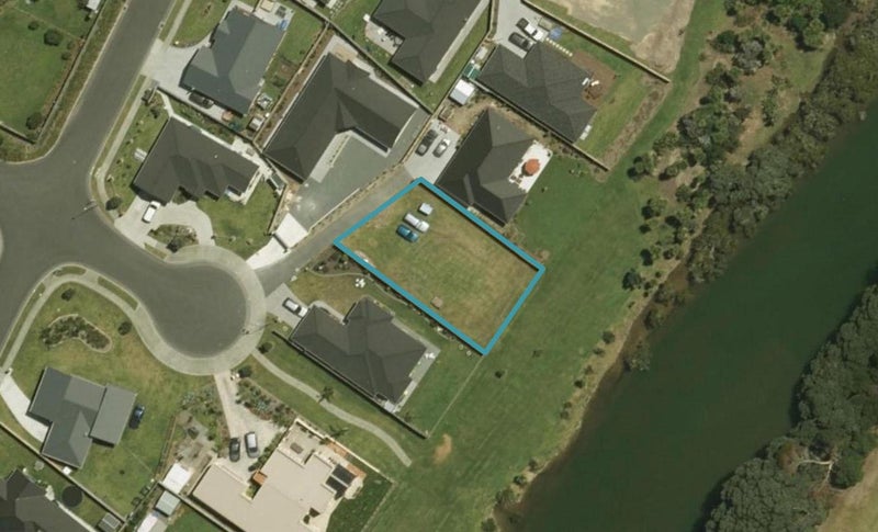 13 Waitaha Place, Ruakaka - Carousel 1
