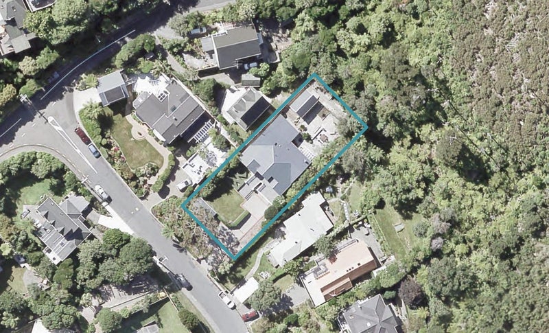5 Kotari Road, Days Bay, Lower Hutt - Carousel 1