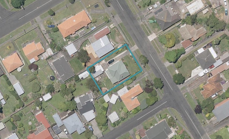 13 Gerse Street, Whanganui East, Whanganui - Carousel 1