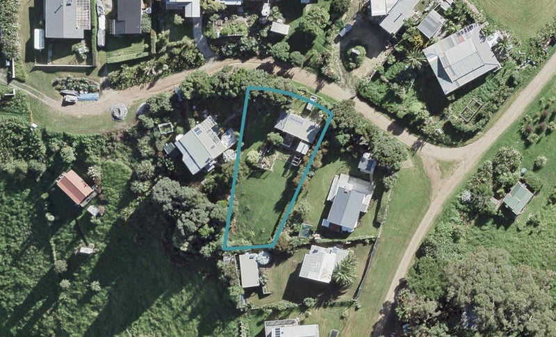 3 Askew Avenue, Rakino Island, Auckland - Carousel 1