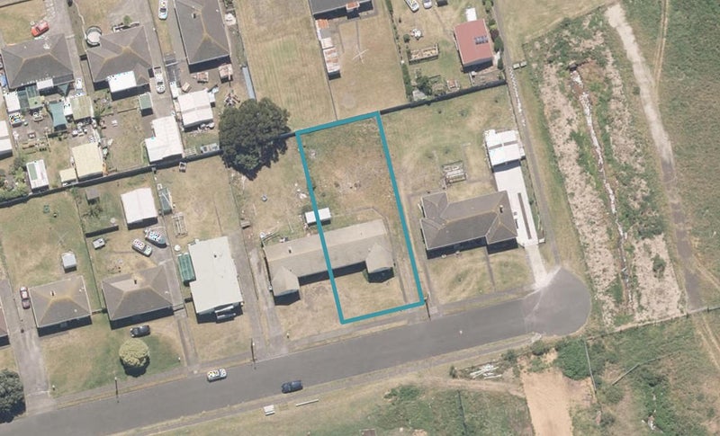 73 Matipo Street, Castlecliff, Whanganui - Carousel 1