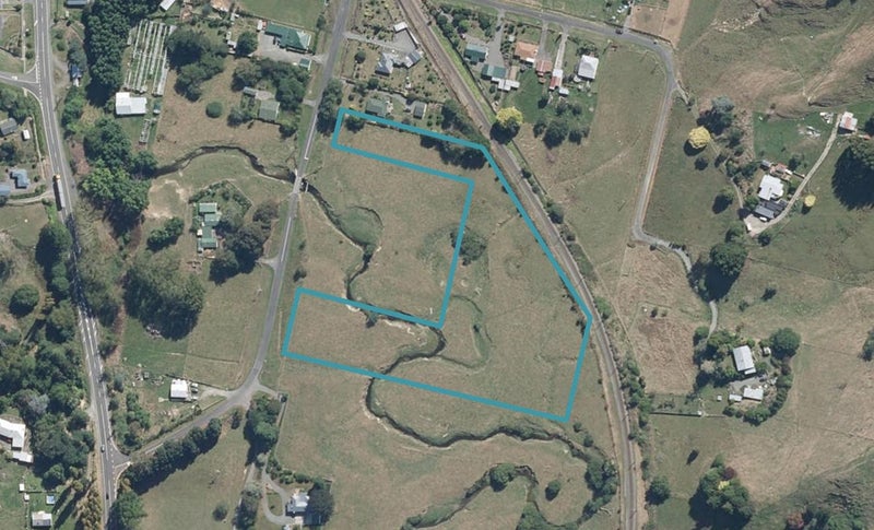 29 Main Street, Hunterville - Carousel 1