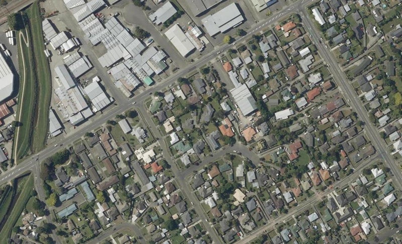 5 Woburn Place, Takaro, Palmerston North - Carousel 1