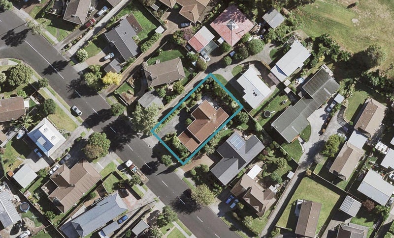 155 Carnoustie Drive, Wattle Downs, Auckland - Carousel 1