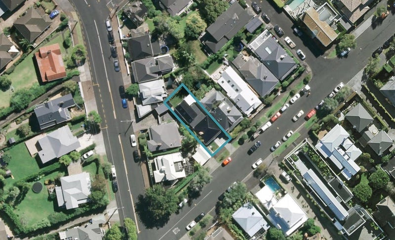 2 Elam Street, Parnell, Auckland - Carousel 1