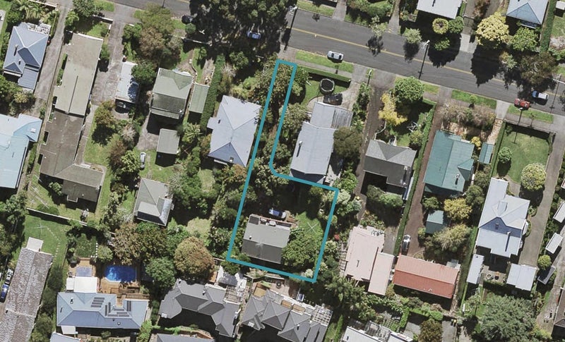 32A Shackleton Road, Mount Eden, Auckland - Carousel 1