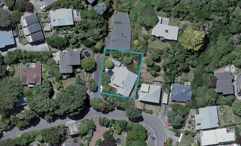 29 Tio Tio Road, Miramar, Wellington - Carousel 1