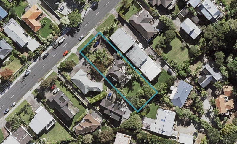 110 Ocean View Road, Northcote, Auckland - Carousel 1