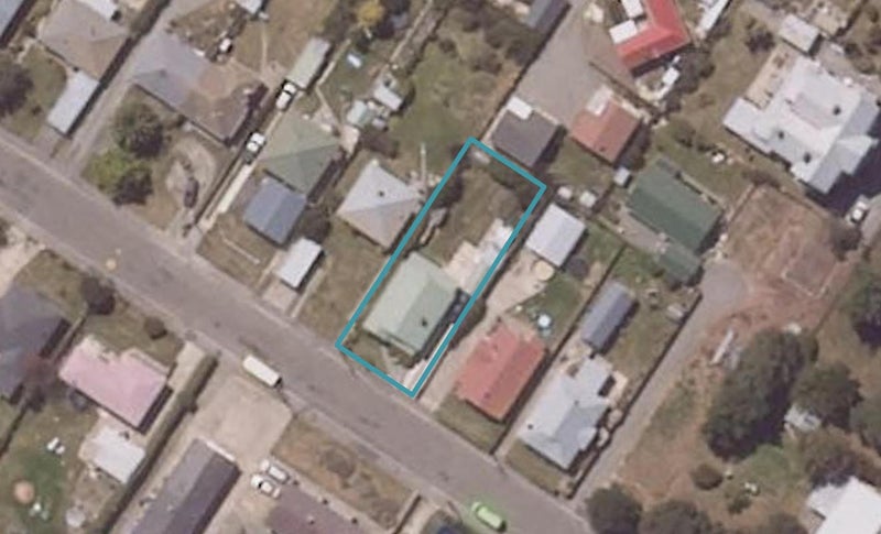 8 Clare Street, Oamaru North, Oamaru - Carousel 1