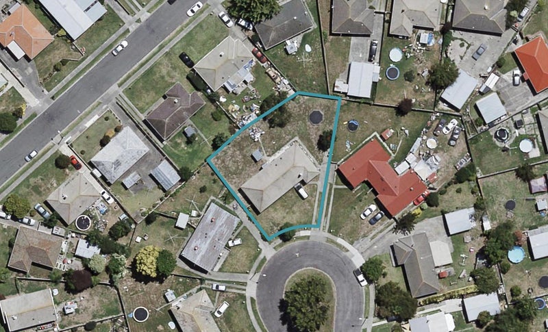 15 Cornford Place, Onekawa, Napier - Carousel 1