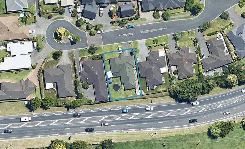 109 Chater Avenue, Bethlehem, Tauranga - Carousel 1