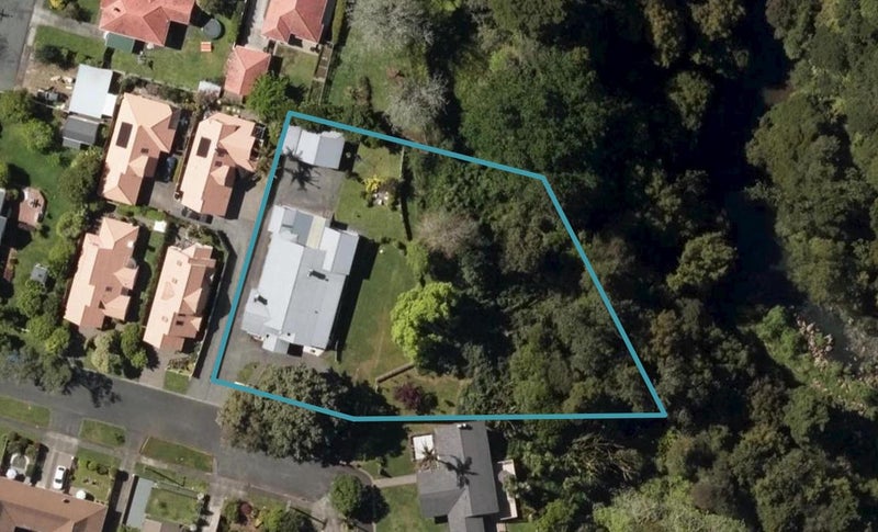 119 Hatea Drive, Regent, Whangarei - Carousel 1