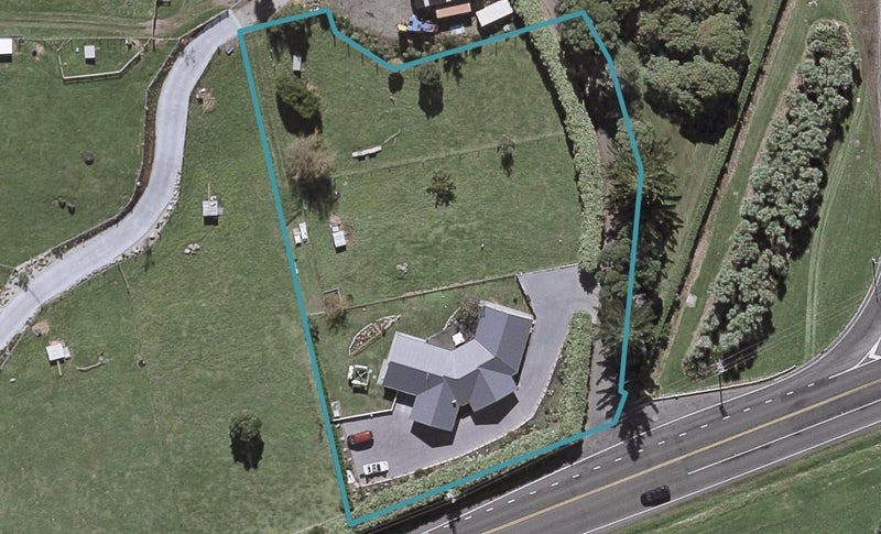 1179A Devon Road, Bell Block, New Plymouth - Carousel 1