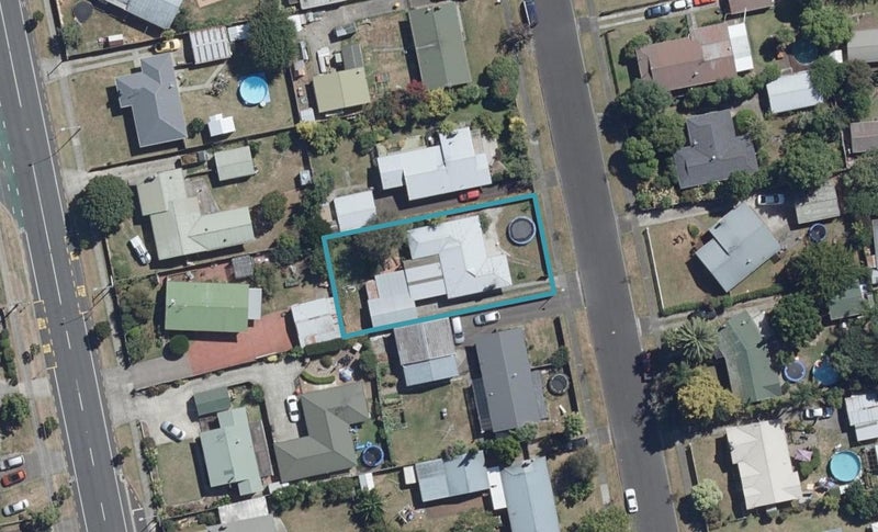 25 Clematis Avenue, Pukete, Hamilton - Carousel 1