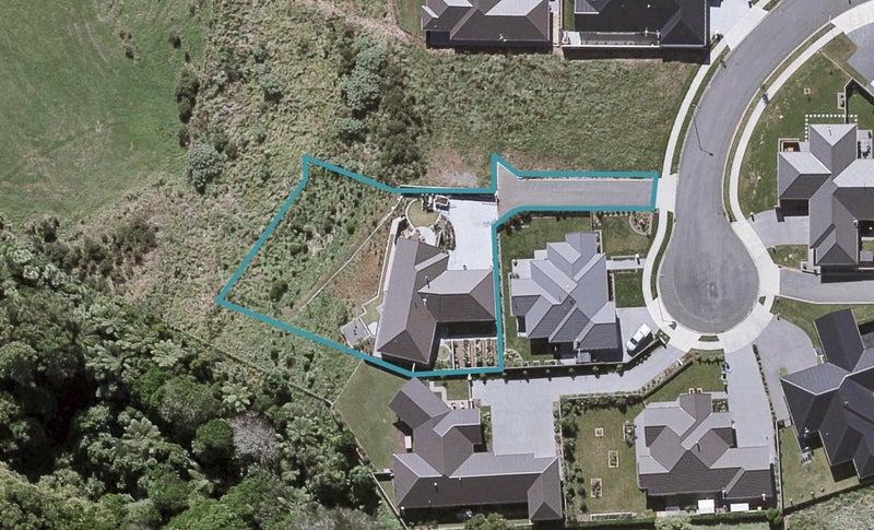 22 Aderman Place, Hurworth, New Plymouth - Carousel 1