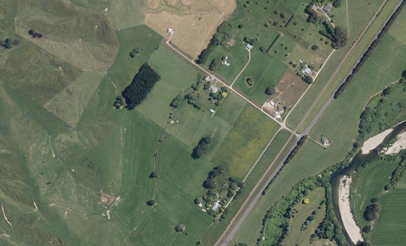 24 Taylors Road, MANGATAINOKA - Carousel 1