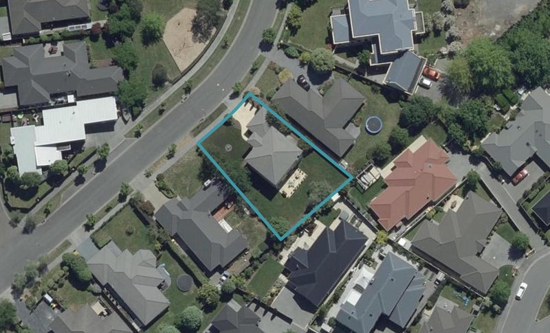 47 Springwater Avenue, Northwood, Christchurch - Carousel 1
