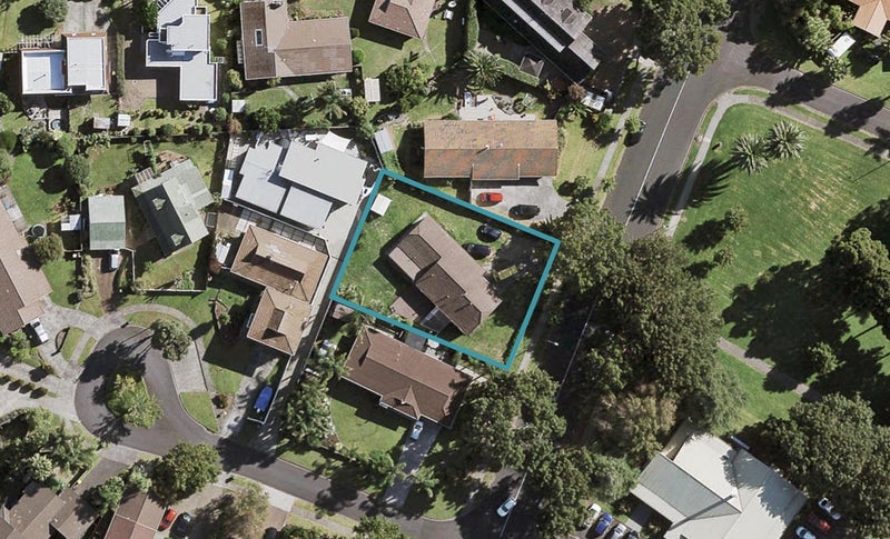 61 Walter Strevens Drive, Conifer Grove, Takanini - Carousel 1