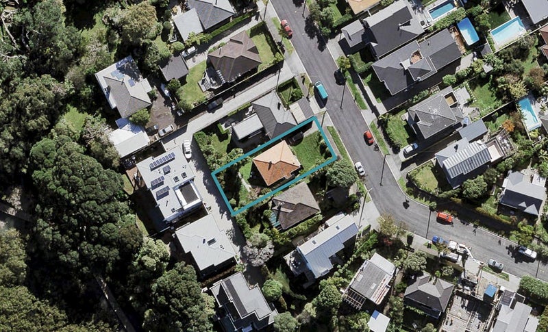 44 Sunny Brae Crescent, Westmere, Auckland - Carousel 1