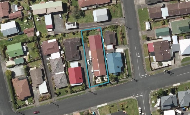 1/4 Wrack Street, Kensington, Whangarei - Carousel 1