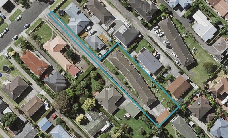 2/32 Karaka Street, Takapuna, Auckland - Carousel 1