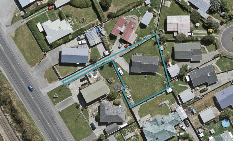 628 Bluff Highway, Clifton, Invercargill - Carousel 1